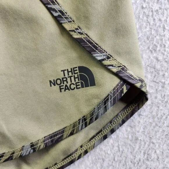The North Face Shorts Womens M Green Class V Hiking Trails Trekking Climbing - Picture 3 of 15